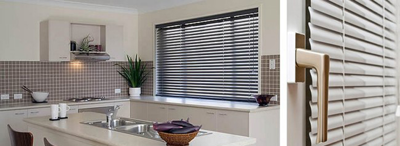 Жалюзи на пластиковые окна в Запорожье